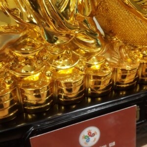 Tượng Phật di lặc kéo túi vàng tài lộc P02 20221030 164310