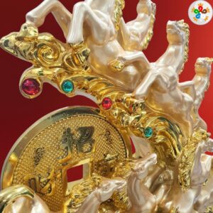 ma dao thanh cong tuong ngua ma vang 4